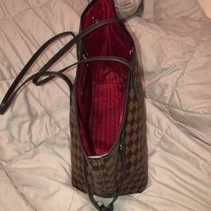 Purse non-authentic